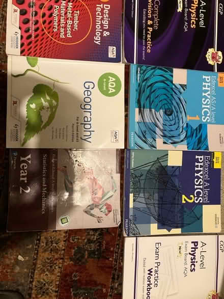 Photo of free A level science text books (Brasted TN13) #1
