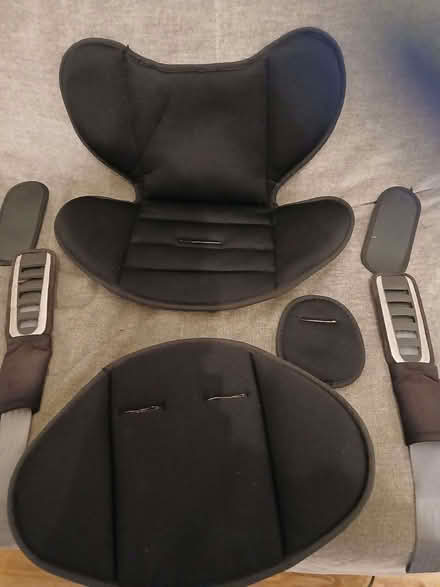 Photo of free Infant Car Seat, Grey replacement cushion/strap (Gatley SK8) #2