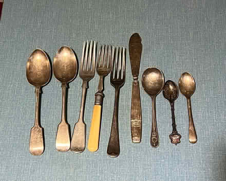 Photo of free Assorted vintage cultery (SE17) #1