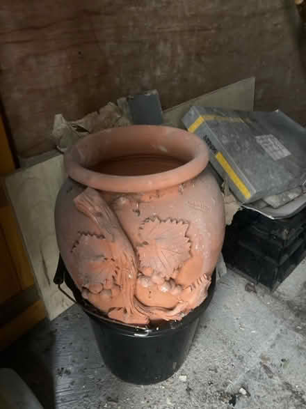 Photo of free Terracotta pot (Stockbridge EH3) #1