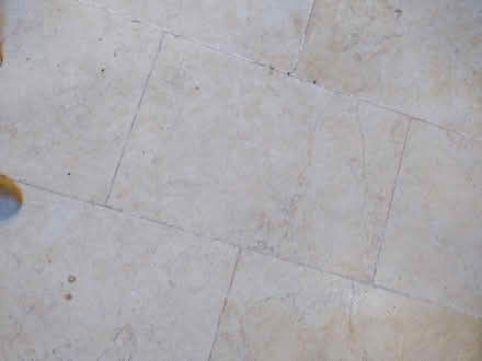 Photo of free Jerusalem Gold Limestone Tiles (Little Birch, HR2) #1