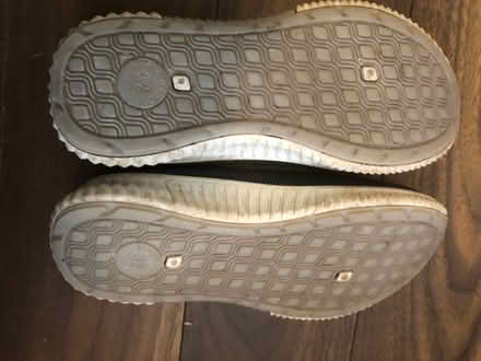 Photo of free Kids Crosshatch C13 trainers (Latchford WA4) #2