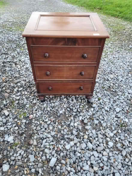 Photo of free Cupboard/commode (Wimborne,Colehill) #1