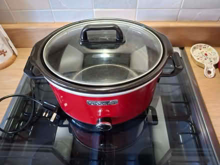 Photo of free Slow cooker (Warners End HP1) #2