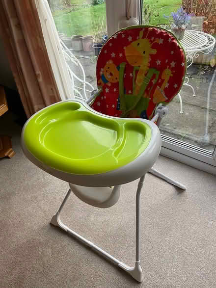 Photo of free High chair (ST14) #1