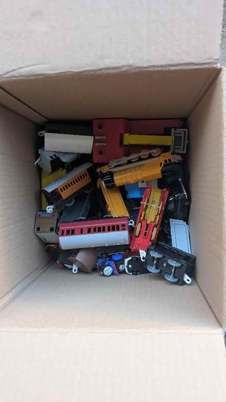 Photo of free Box of toy engines (Amesbury SP4) #1