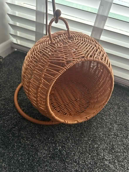 Photo of free Bird home for pet bird (E3) #1