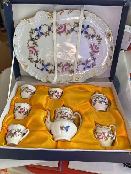 Photo of free Porcelain miniature tea set (Boxmoor, Hemel Hempstead) #1