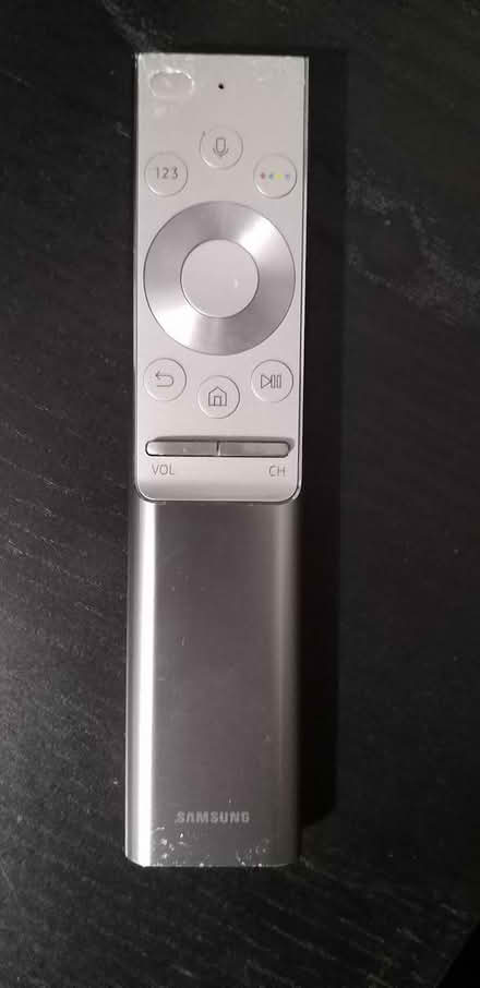 Photo of free Samsung Smart TV Remote Control (Herne Hill, SE24) #1