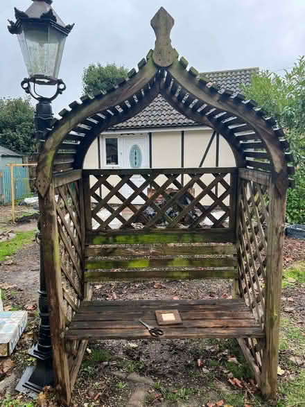 Photo of free two-seater trellis for garden, wood (Great Waldingfield CO10) #1