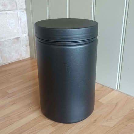 Photo of free 3 litre tub (Haldens AL7) #1