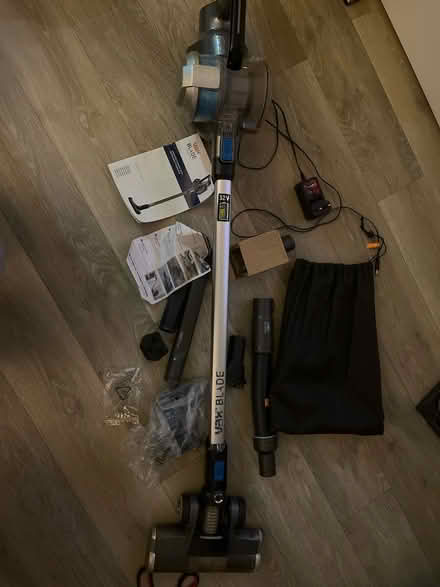 Photo of free Cordless vax hoover (Twickenham) #1