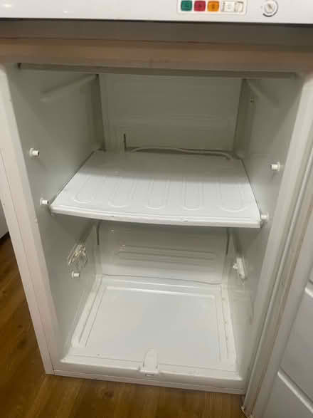 Photo of free Zanussi Electrolux 100Litre Freezer (Welwyn Garden City AL7) #3
