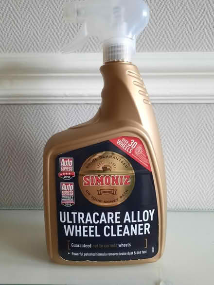 Photo of free Alloy wheel cleaner (Mossley Hill L18) #1