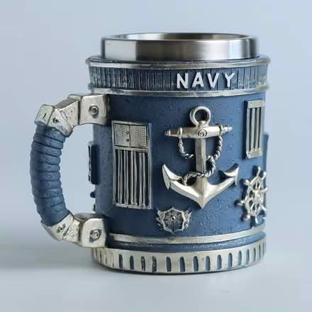 Photo of free navy mug (Unstone S18) #1