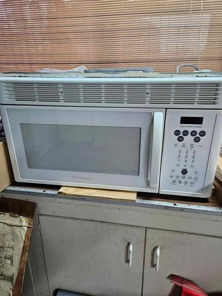 Photo of free Built-in microwave (West St Pete) #1