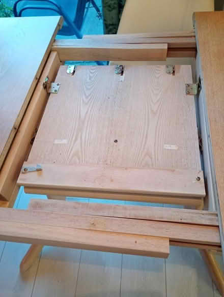 Photo of free Extending table (Temple Cowley OX4) #3