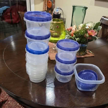 Photo of free Plastic containers (San Ramon) #1