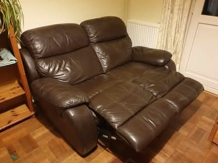 Photo of free Sofa - leather recliner 2 seater (Letchworth SG6) #2