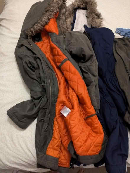 Photo of free Women's Clothes Bundle Size 14 (BS10) #4