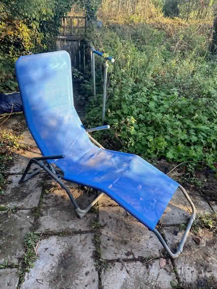 Photo of free Rocker lounge garden chair (Stoke Prior HR6) #1