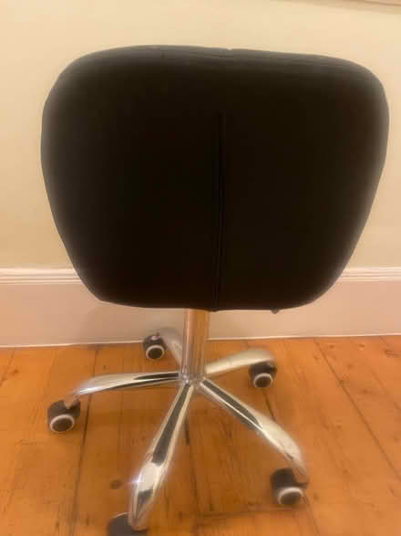 Photo of free Black Adjustable Office Chair (Barnsbury Street N1) #3