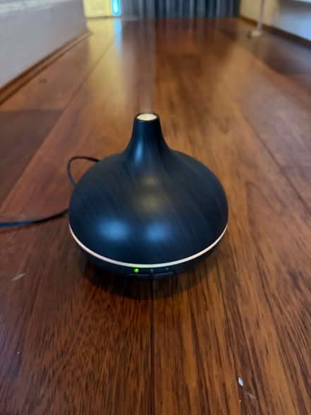 Photo of free Electric diffuser (water / essential oil) (Earlswood RH1) #3