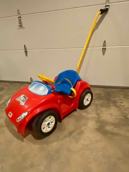 Photo of free Power Wheels car (Lawrence Expy and Hwy 280) #1