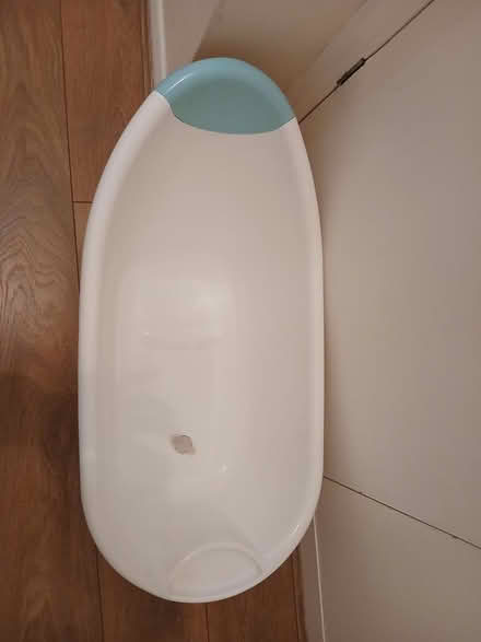 Photo of free Baby bath (MK41) #1