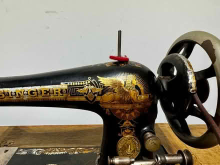 Photo of free 1901 Singer Sewing Machine (Wegmans in Frederick) #4