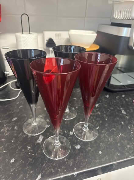Photo of free 6 wine glasses (Plaistow) #3