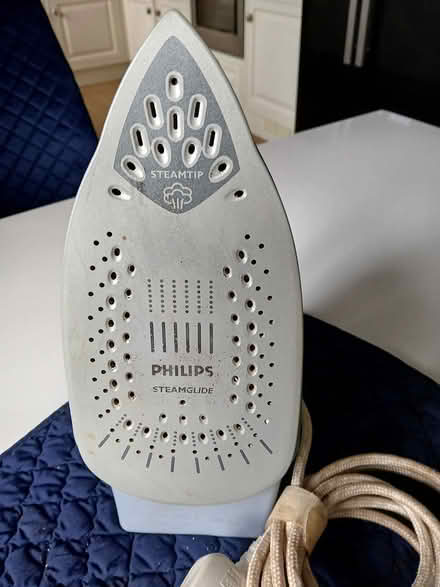 Photo of free Philips Steam Iron (Sevenoaks TN13) #2