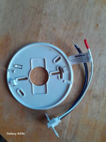 Photo of free new FireAngel smoke alarm baseplate (OX10 Cholsey) #1