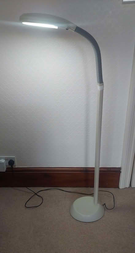 Photo of free Daylight lamp (GU51) #4