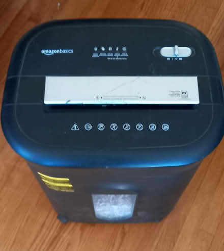 Photo of free Paper Shredder (North York: Bathurst Manor) #1