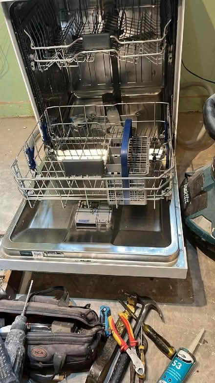 Photo of free Grundig dishwasher (Bronllys LD3) #3