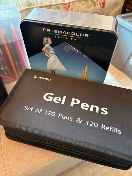 Photo of free Colouring supplies. (Seal TN15) #3