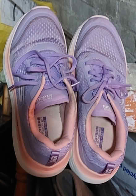 Photo of free Pair of trainers size 4.5 (Tongham) #2