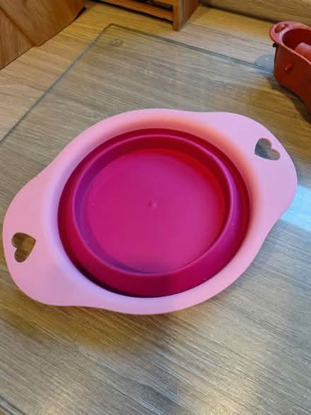 Photo of free Dog Outdoor Drinking Bowls (Merseyside) #3