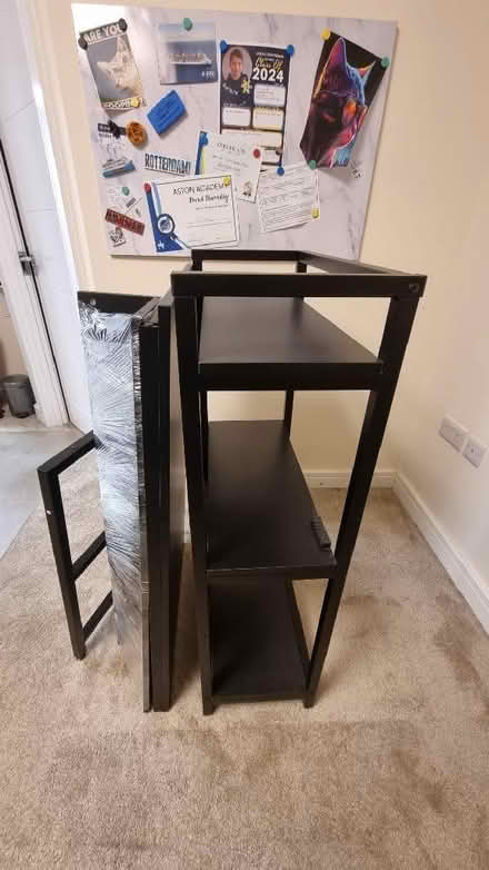 Photo of free Black desk table (Aston S26) #4