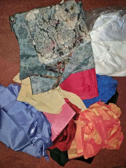 Photo of free box of fabric offcuts (Chadwell St Mary RM17) #1