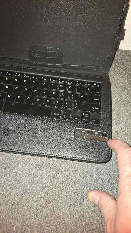 Photo of free Bluetooth tablet keyboard in case. (West Croydon CR0) #2