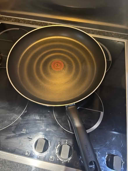 Photo of free Tefal pan 33cm diameter (W3 (near Larden Road)) #1