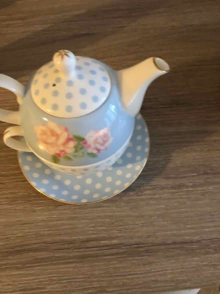 Photo of free One teapot and cup saucer (UB5 6TX) #1