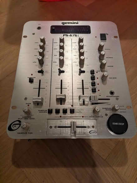 Photo of free DJ Mixer (Hove) #1