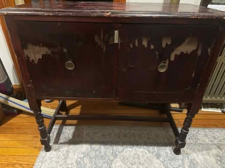 Photo of free Wood side table/cabinet (Stuyvesant Heights) #1