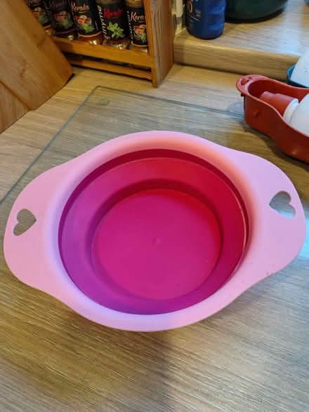 Photo of free Dog Outdoor Drinking Bowls (Merseyside) #4