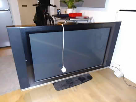 Photo of free Hitachi TV 40 inch (Riverhill Gardens KT4) #4