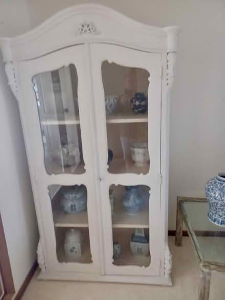 Photo of free Provincial style wooden cabinet (Gumtree Hills Sunbury) #1