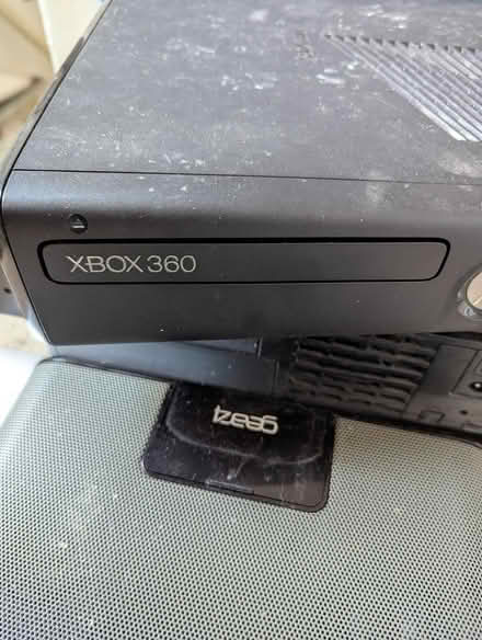 Photo of free Gaming xbox 360 PS2 etc (BD16 cottingley) #3